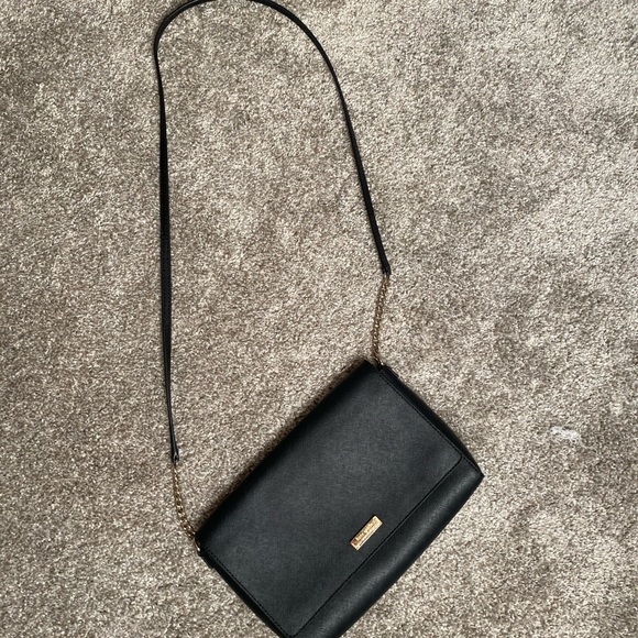 kate spade Handbags - Kate spare crossbody